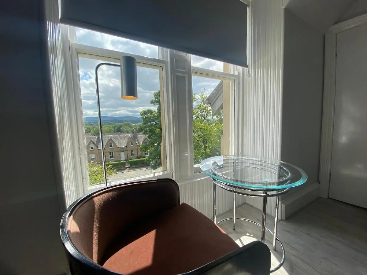 No6 West Coates Hotel Edinburgh