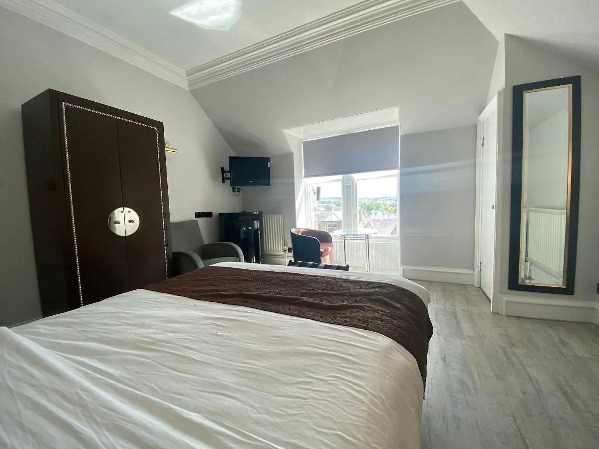 Hotel No6 West Coates EDI