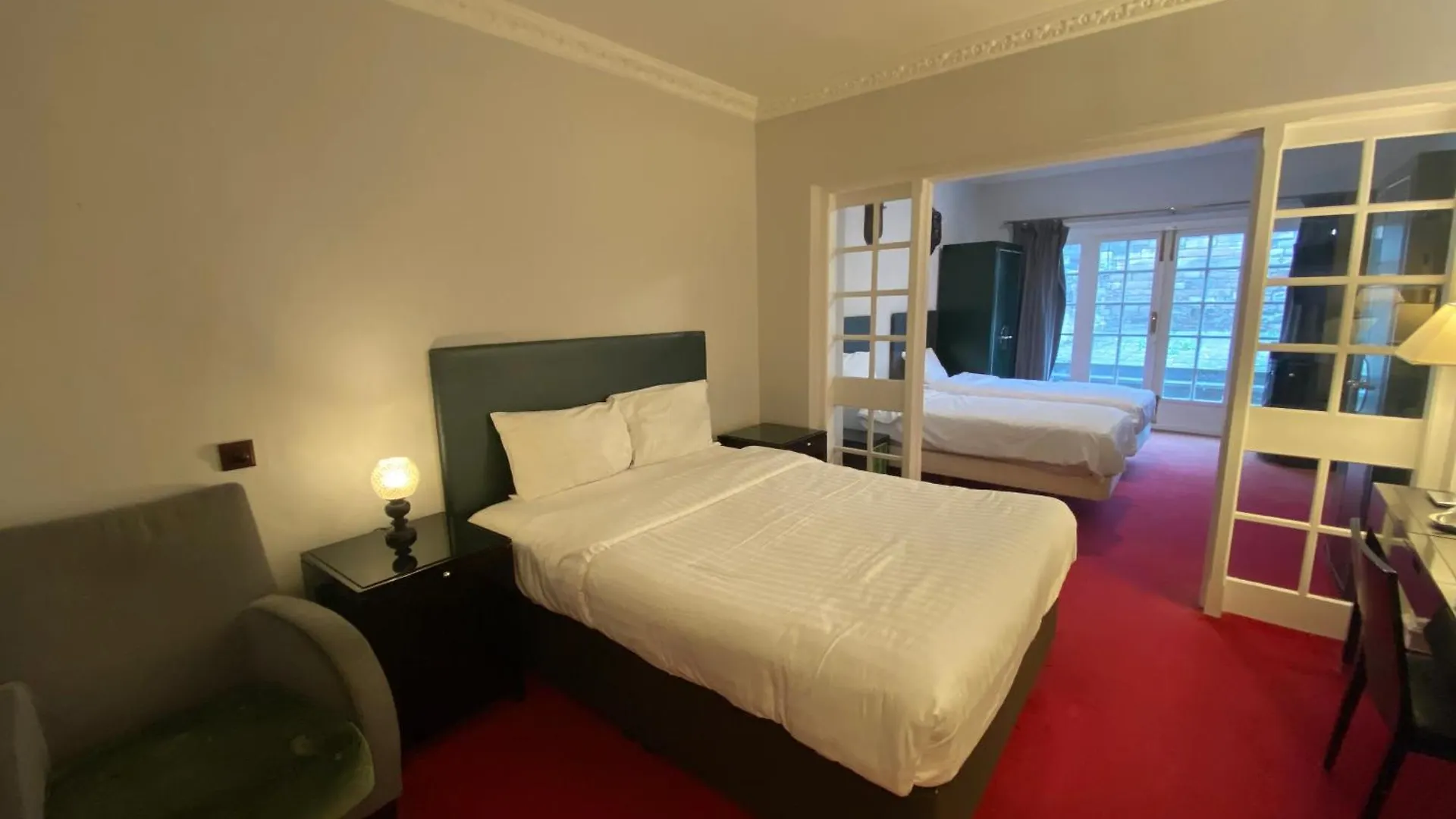 No6 West Coates Hotel Edimburgo